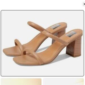 Dolce Vita Nude Minimalist Block Heel Sandals | Size 8 *see photos